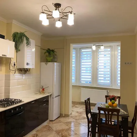 Apartment Vip сихів центр червоної калини Lviv