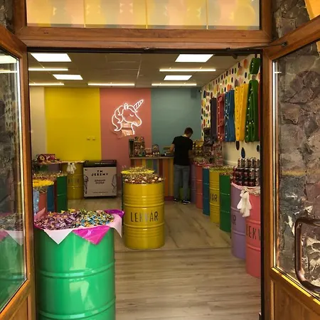 Vip сихів центр червоної калини شقة